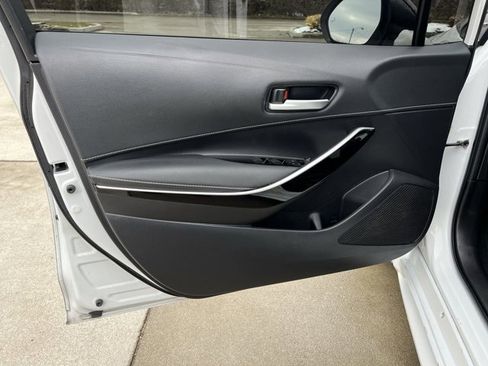Used 2023 Toyota Corolla XSE image 23