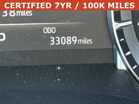 Used 2023 Toyota Highlander XLE AWD/4WD image 29
