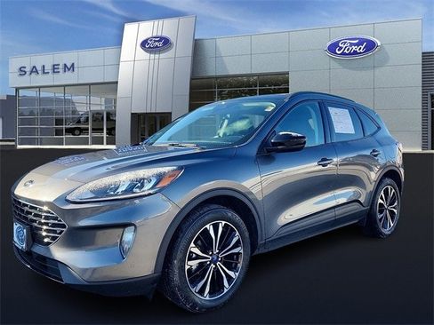 Certified 2022 Ford Escape SEL w/ SEL Stealth AWD Package image 6