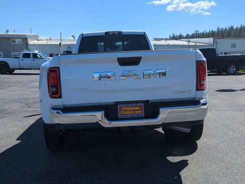 New 2026 RAM 3500 Tradesman AWD/4WD image 5