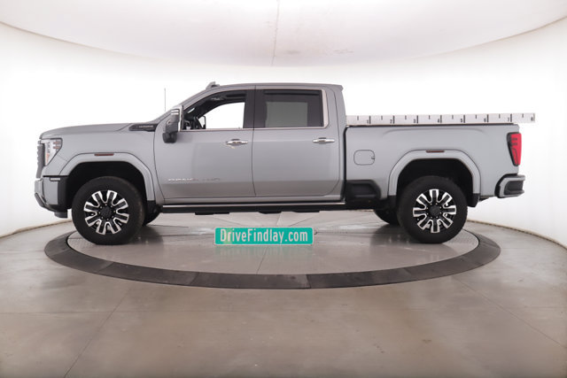 Used 2025 GMC Sierra 3500 Denali Ultimate AWD/4WD image 9