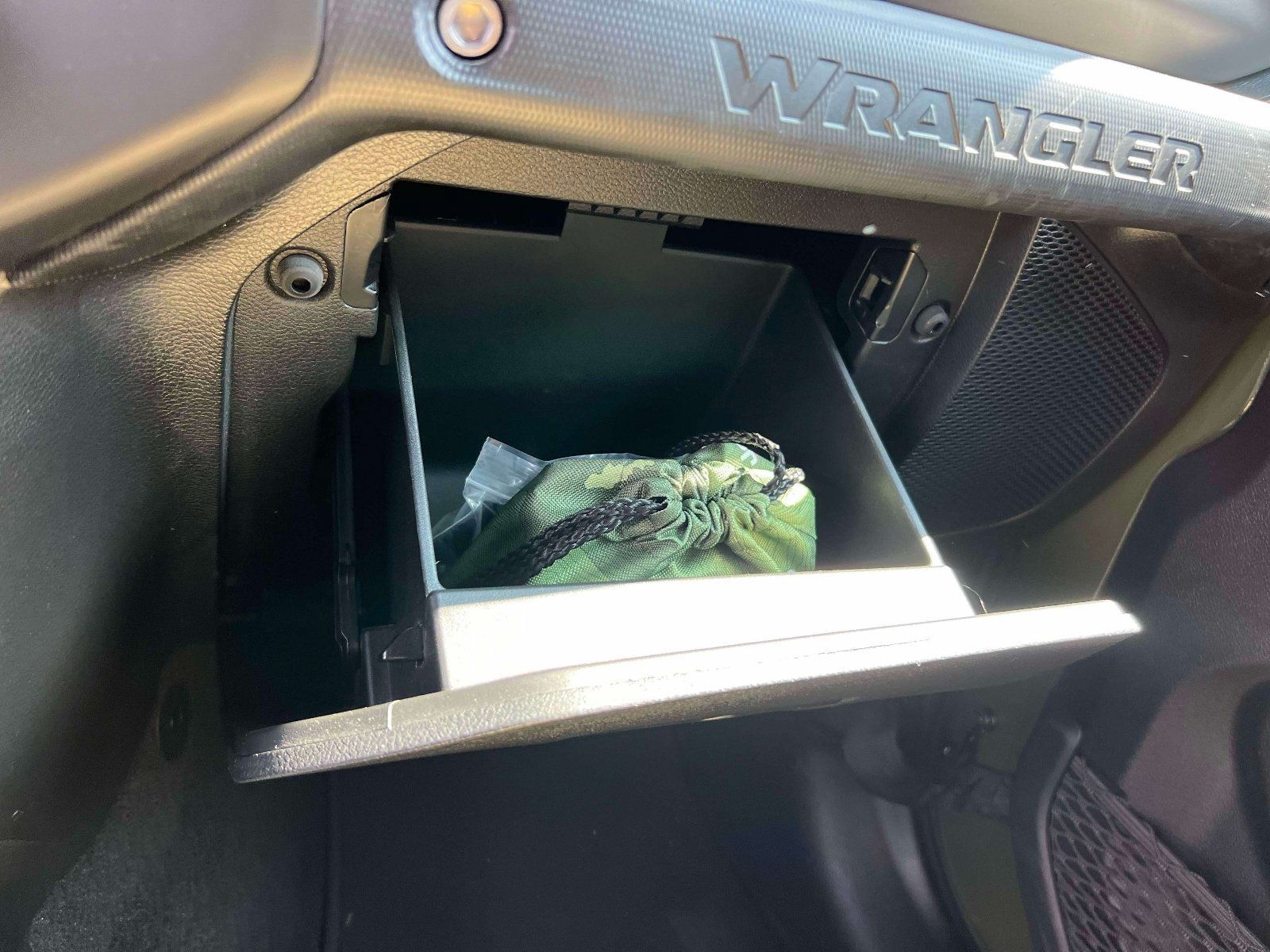 Used 2021 Jeep Wrangler Unlimited Sport AWD/4WD image 31