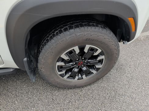 Used 2024 Nissan Frontier PRO-4X w/ Pro Convenience Package AWD/4WD image 26