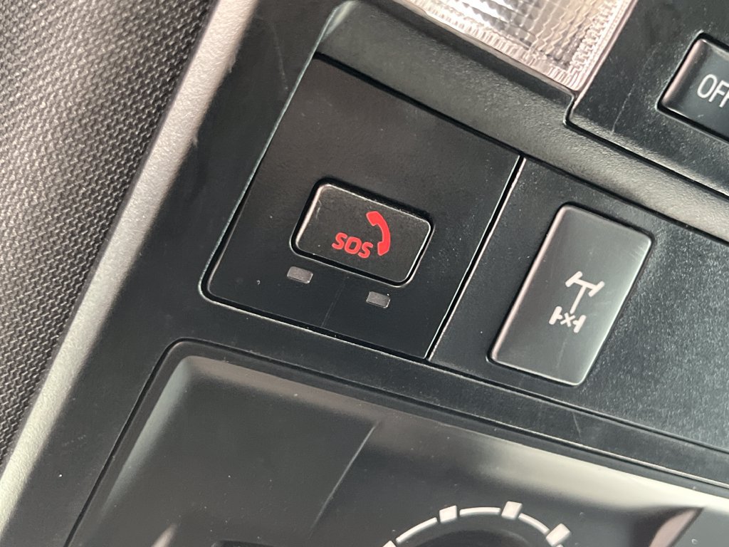 Used 2023 Toyota Tacoma TRD Off-Road AWD/4WD image 34