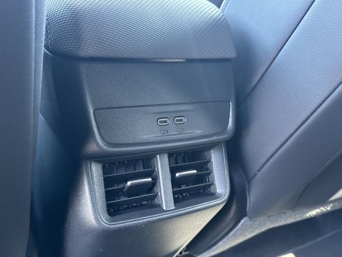 New 2026 Chevrolet Equinox LT w/ Convenience Package II FWD image 18