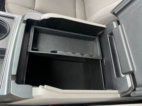 Used 2021 Ford F250 XLT w/ XLT Premium Package image 18