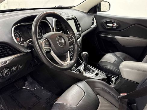 Used 2014 Jeep Cherokee Limited w/ Luxury Group image 12