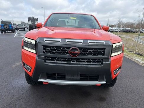 Used 2025 Nissan Frontier PRO-4X w/ Interior Protection Package image 12