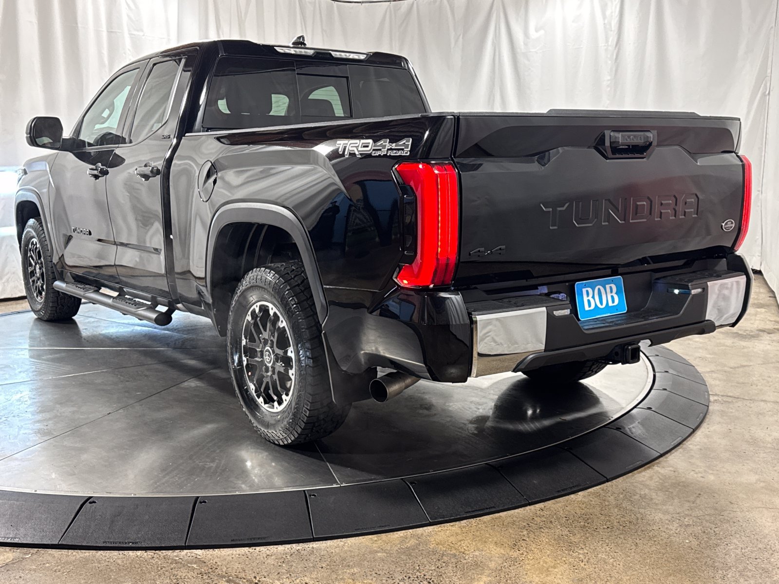 Used 2023 Toyota Tundra SR5 w/ TRD Off-Road Package AWD/4WD image 9