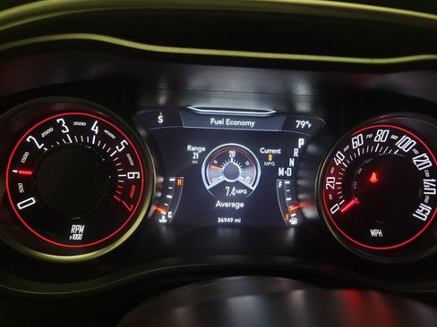 Used 2020 Dodge Challenger SXT RWD image 23