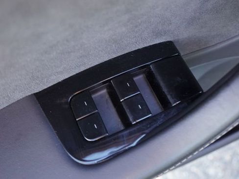 Used 2019 Tesla Model 3 Long Range image 21