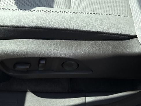 New 2026 GMC Terrain Denali w/ LPO, Black Badging Package image 16