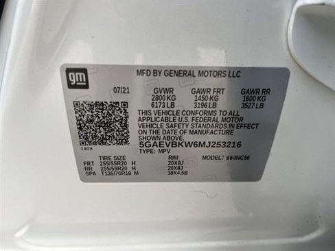 Used 2021 Buick Enclave Premium w/ Surround and Sites Package image 21