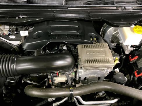 Used 2021 RAM 1500 Limited image 33