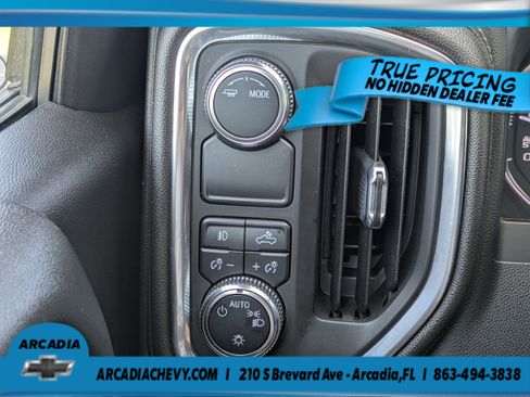 Used 2022 GMC Sierra 1500 Elevation w/ Preferred Package RWD image 21