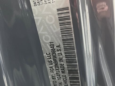 Used 2024 Jeep Wrangler Sport S image 16