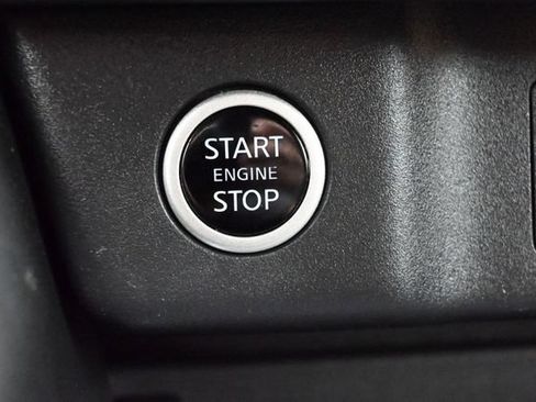 Used 2021 Nissan Rogue SL w/ Premium Package FWD image 24