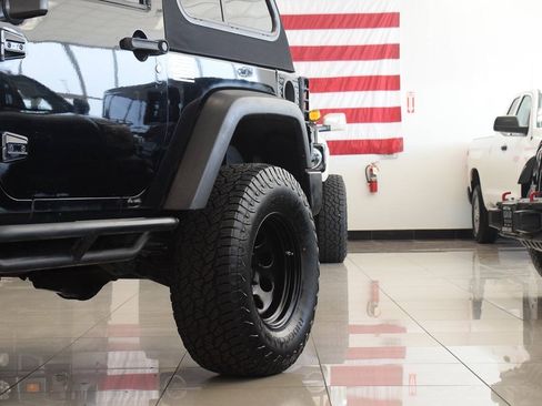 Used 2008 Jeep Wrangler X AWD/4WD image 20