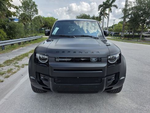 New 2026 Land Rover Defender 110 X AWD/4WD image 8