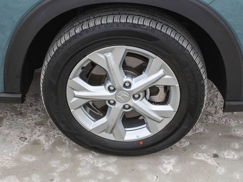 Certified 2024 Honda HR-V LX image 10