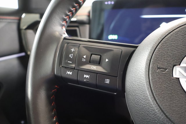 Certified 2025 Nissan Kicks SR AWD/4WD image 16