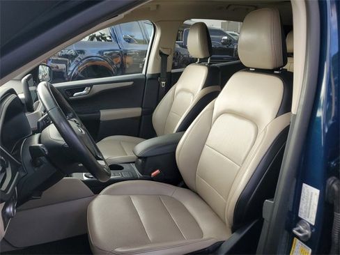 Used 2020 Ford Escape SEL image 15