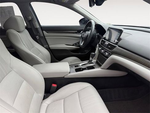 Used 2019 Honda Accord EX-L image 15