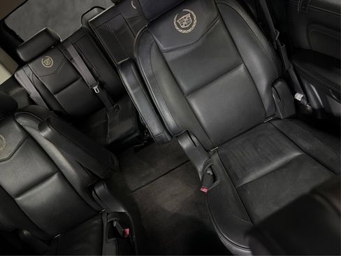 Used 2012 Cadillac Escalade Platinum image 36