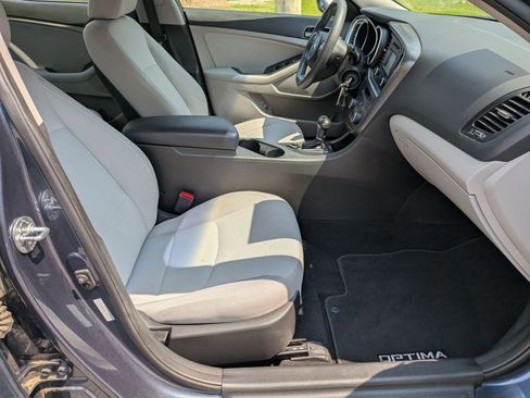 Used 2015 Kia Optima LX w/ LX Convenience Plus Package FWD image 49