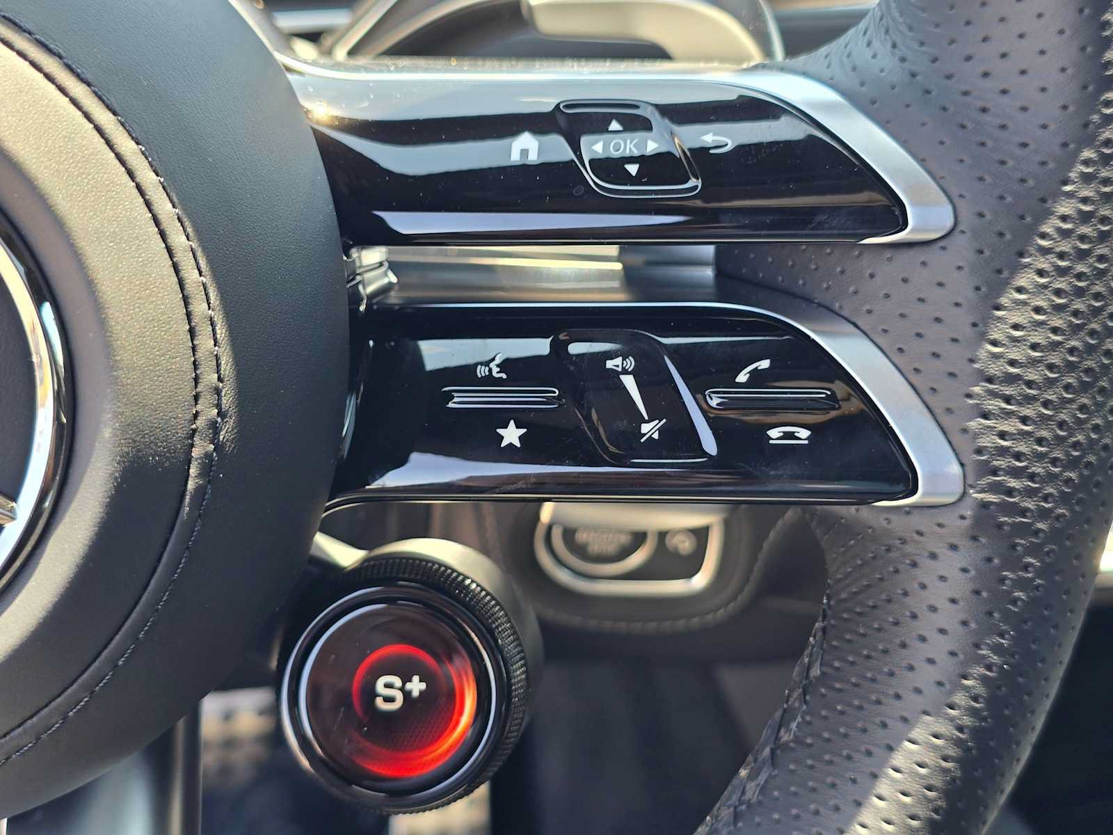 New 2026 Mercedes-Benz GLE 53 AMG 4MATIC Coupe image 31