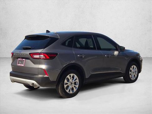 New 2026 Ford Escape Active image 2