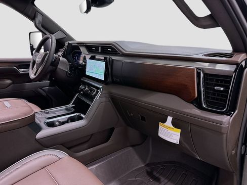 New 2026 GMC Sierra 2500 Denali image 31