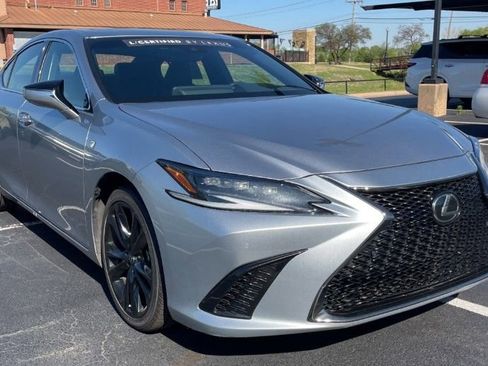 Used 2023 Lexus ES 300h F Sport FWD image 1