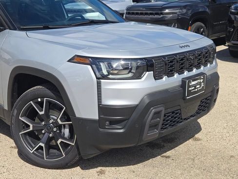 New 2026 Jeep Cherokee Overland w/ Advanced Pro Tech Group AWD/4WD image 4