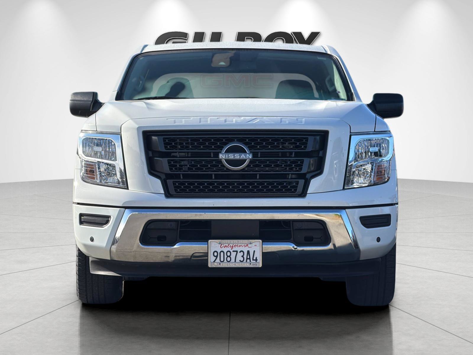 Used 2024 Nissan Titan SV w/ SV Convenience Package RWD image 8