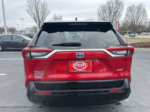 Used 2021 Toyota RAV4 XSE w/ Premium Package image 6