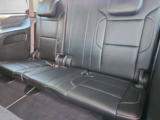 Used 2019 Chevrolet Tahoe LT w/ Luxury Package AWD/4WD image 19