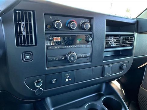 New 2026 Chevrolet Express 2500 image 16