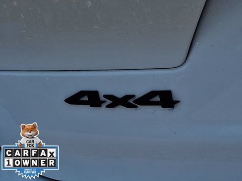 Used 2023 Jeep Grand Cherokee L Laredo AWD/4WD image 30
