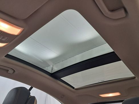 Used 2017 Mercedes-Benz E 400 4MATIC Coupe image 8