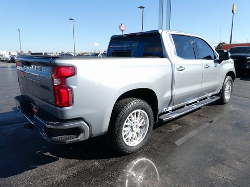 Certified 2023 Chevrolet Silverado 1500 LTZ w/ Z71 Off-Road Package image 5