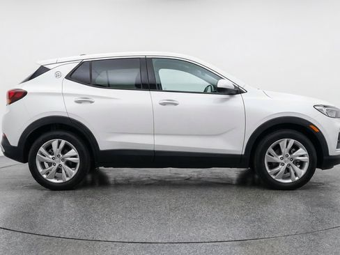 Used 2025 Buick Encore GX Preferred FWD image 11