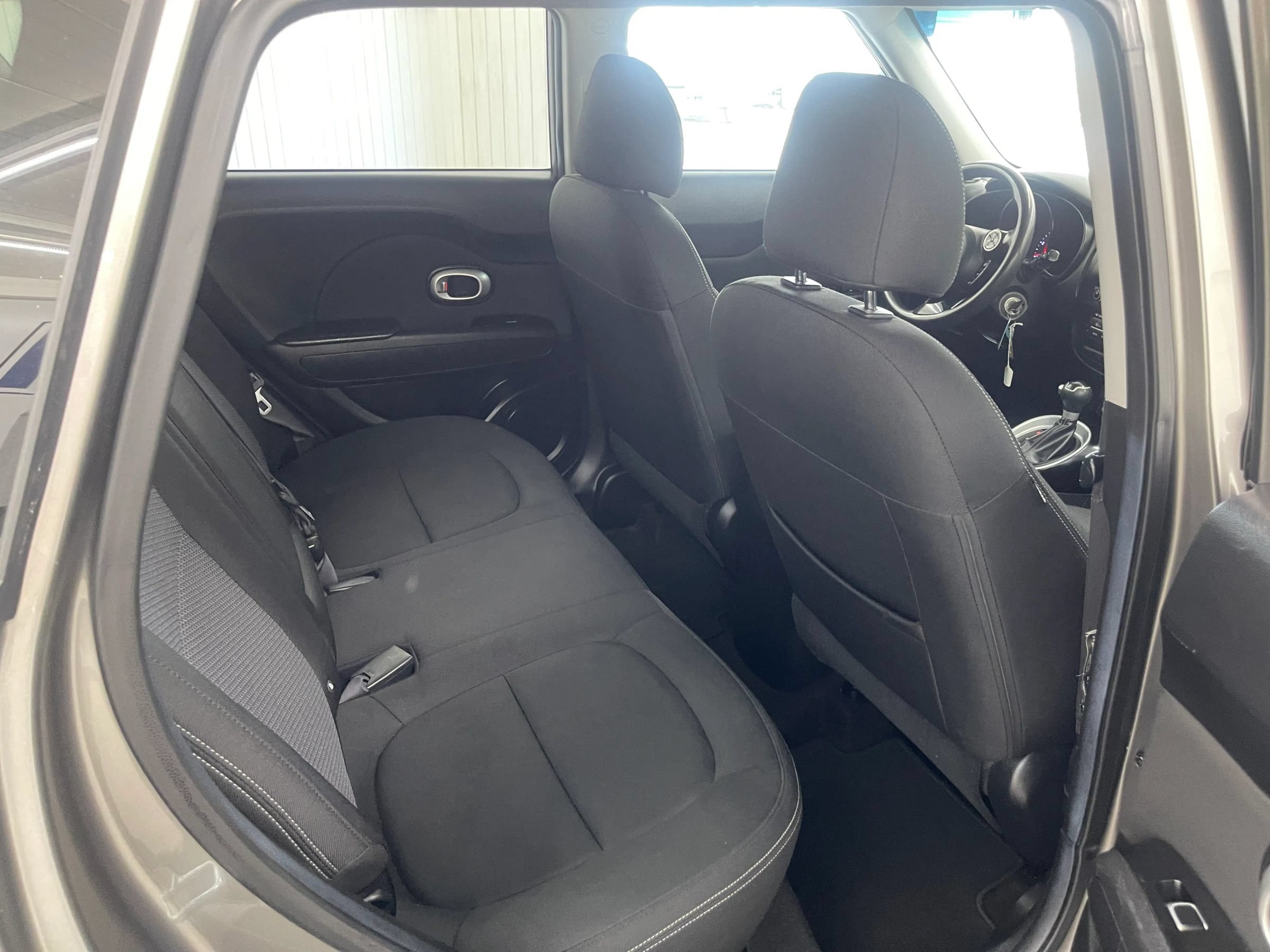 Used 2017 Kia Soul + FWD image 11