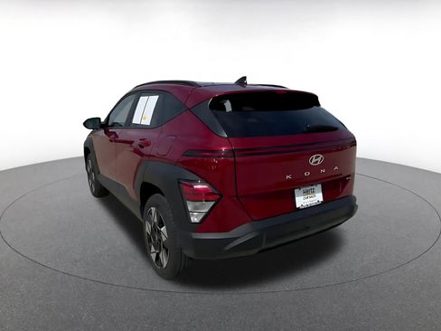 Used 2025 Hyundai Kona SEL image 10