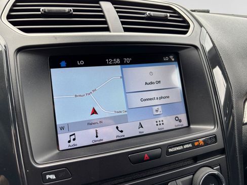 Used 2018 Ford Explorer XLT w/ Equipment Group 202A AWD/4WD image 23