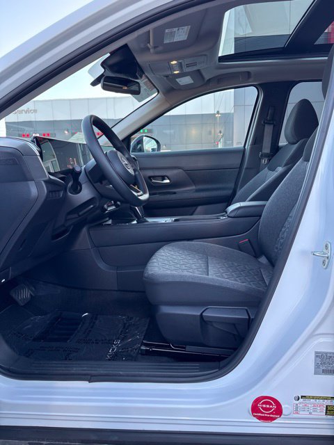 Certified 2026 Nissan Kicks SV w/ SV Premium Package AWD/4WD image 5