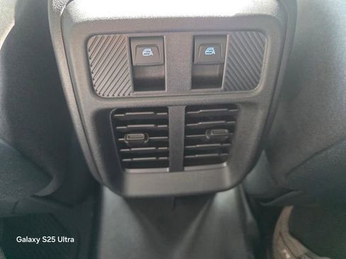 New 2025 Ford Bronco Badlands image 30