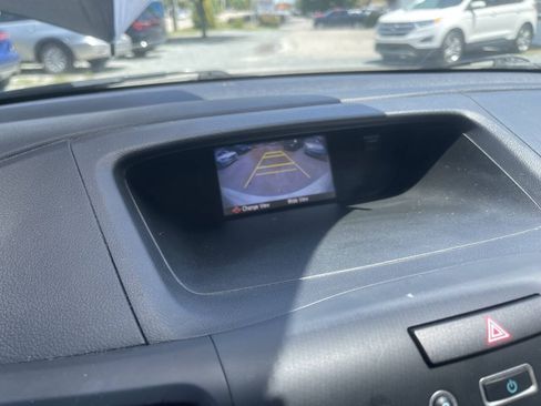 Used 2016 Honda CR-V LX image 19