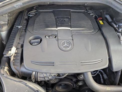 Used 2018 Mercedes-Benz GLE 350 w/ Premium 1 Package image 27
