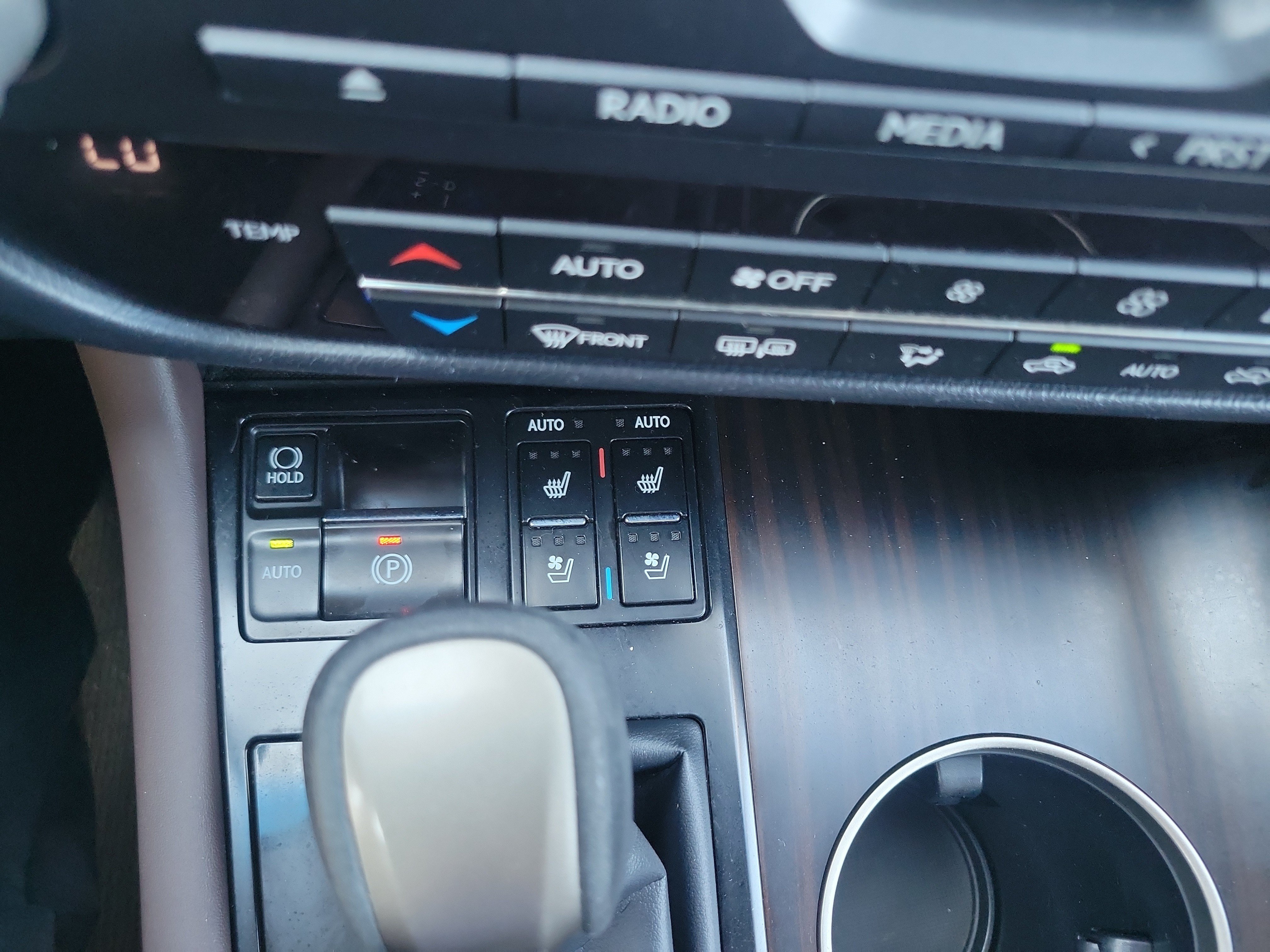 Used 2018 Lexus RX 350 AWD w/ Premium Package image 30